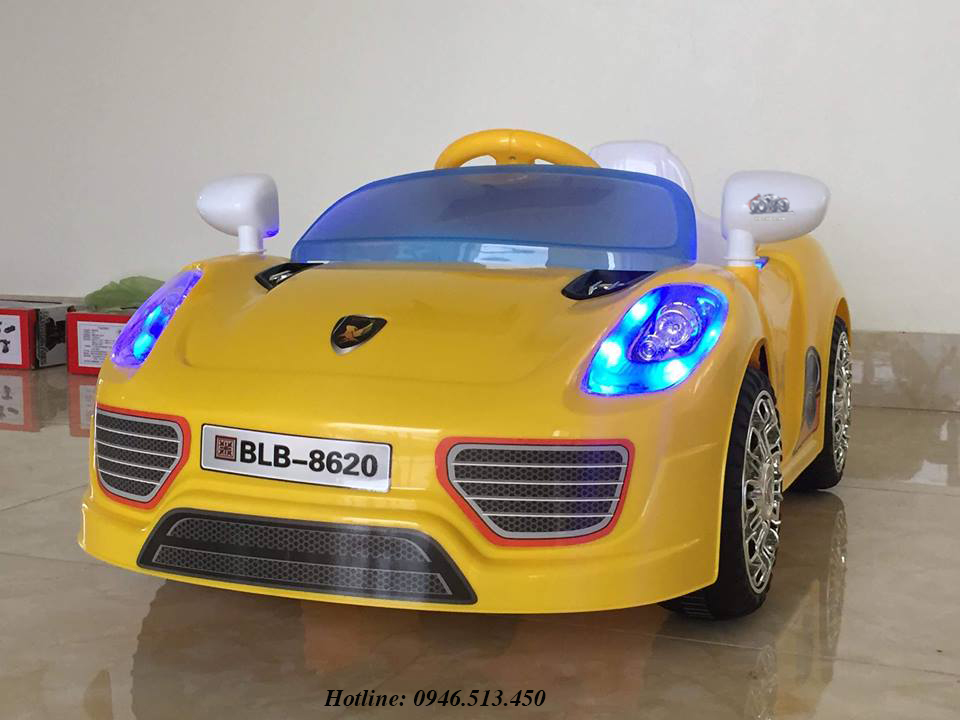 Xe ô tô điện trẻ em BLB 8620 màu vàng